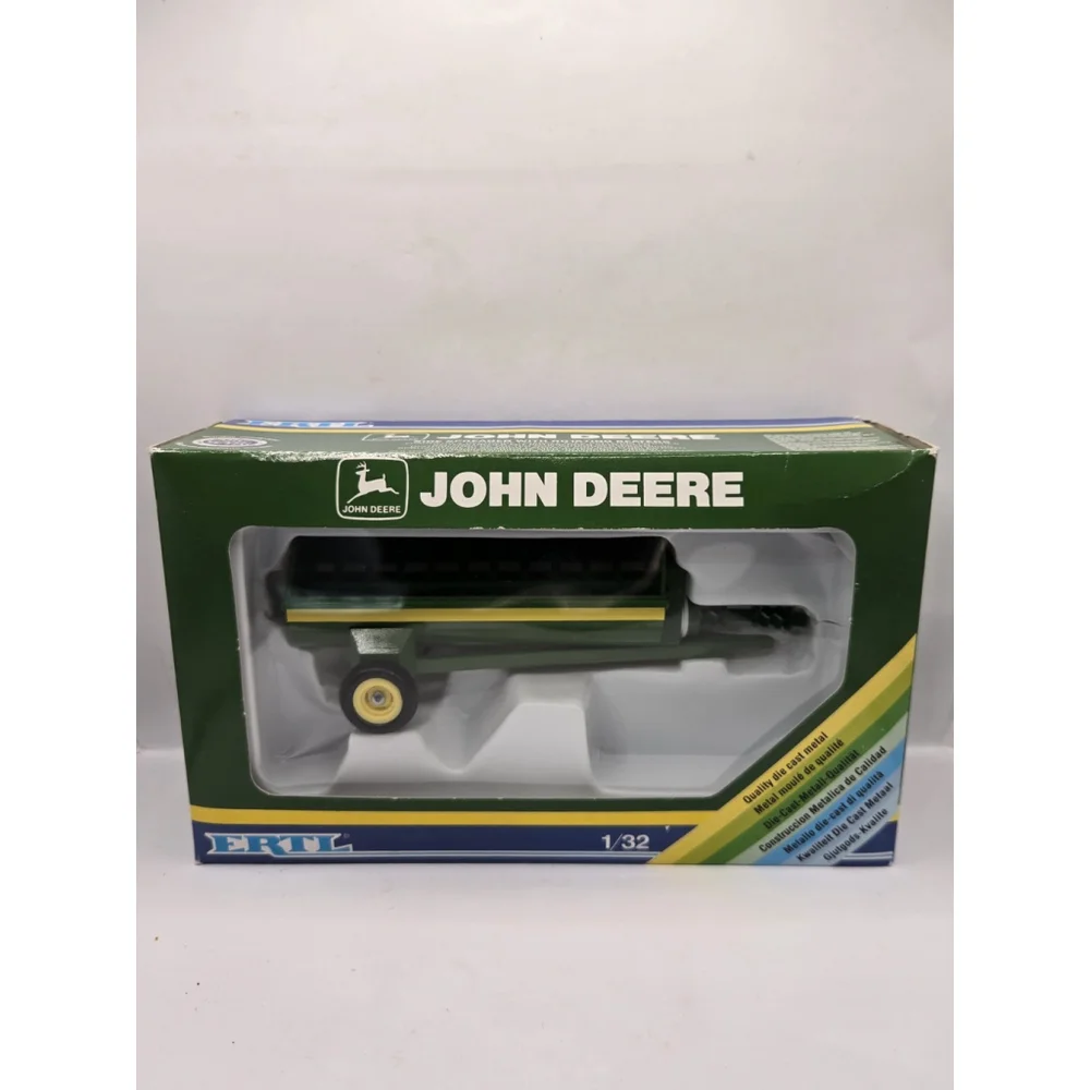1989 ertl JOHN DEERE 1/32 SIDE SPREADER WITH ROTATING BEATERS NEW